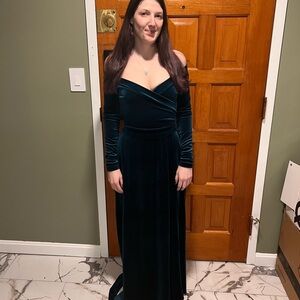 Dark blue green velvet dress with thigh high slit. Super soft, never been worn!